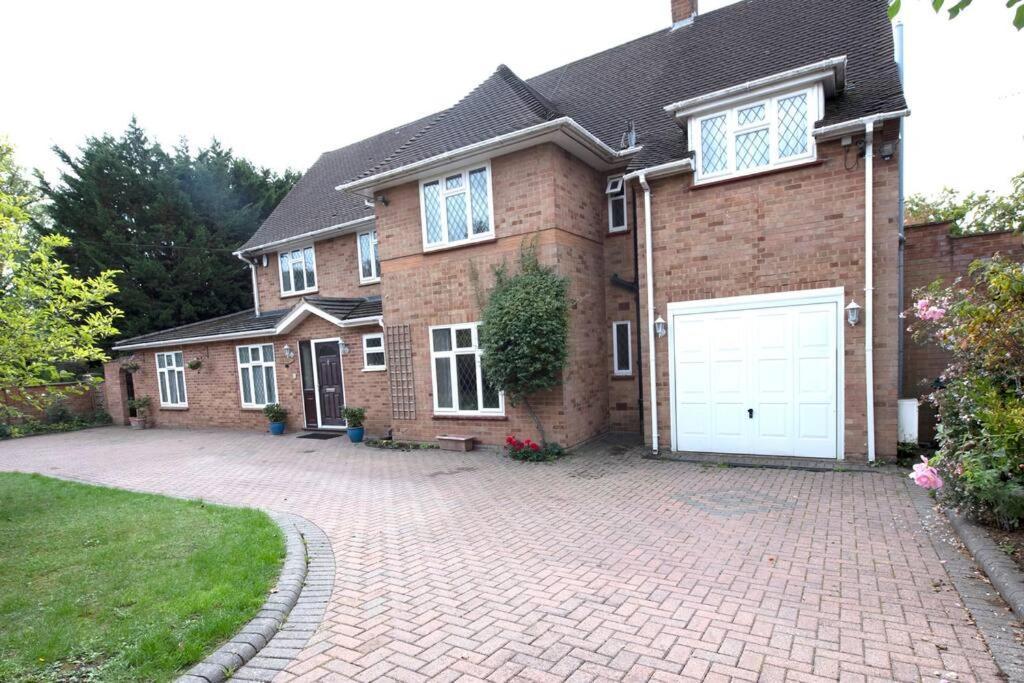 Luxury 6 Bedroom House With Parking - Northwood Northwood  Exteriér fotografie